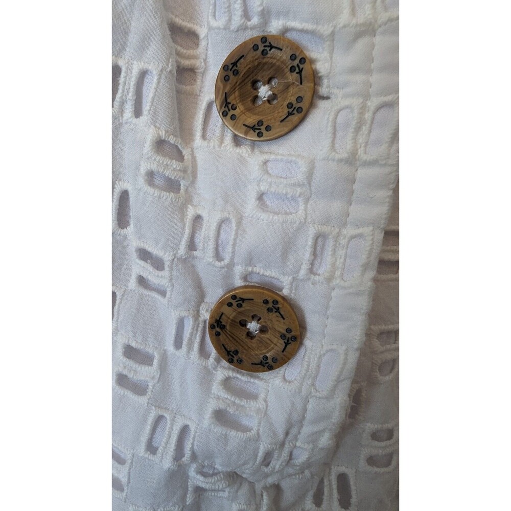 Anthropologie Women’s Eyelet Romper White Button Front Missing Belt - Picture 6 of 7